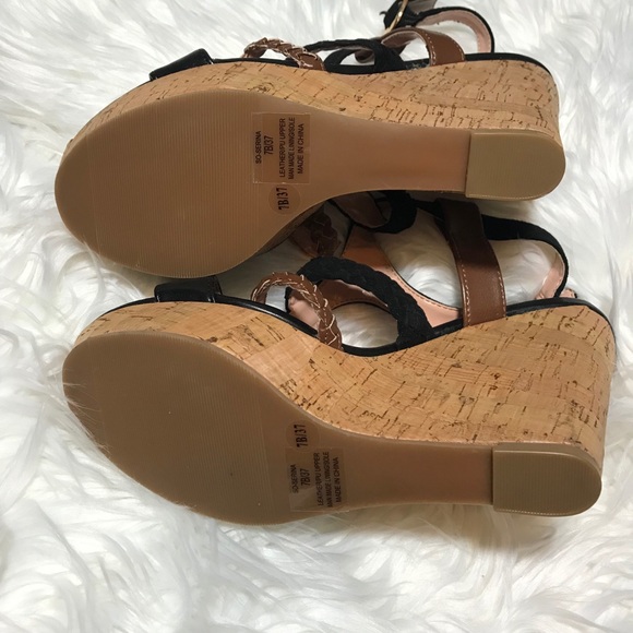 Sole Society Serena Wedges - Picture 3 of 6